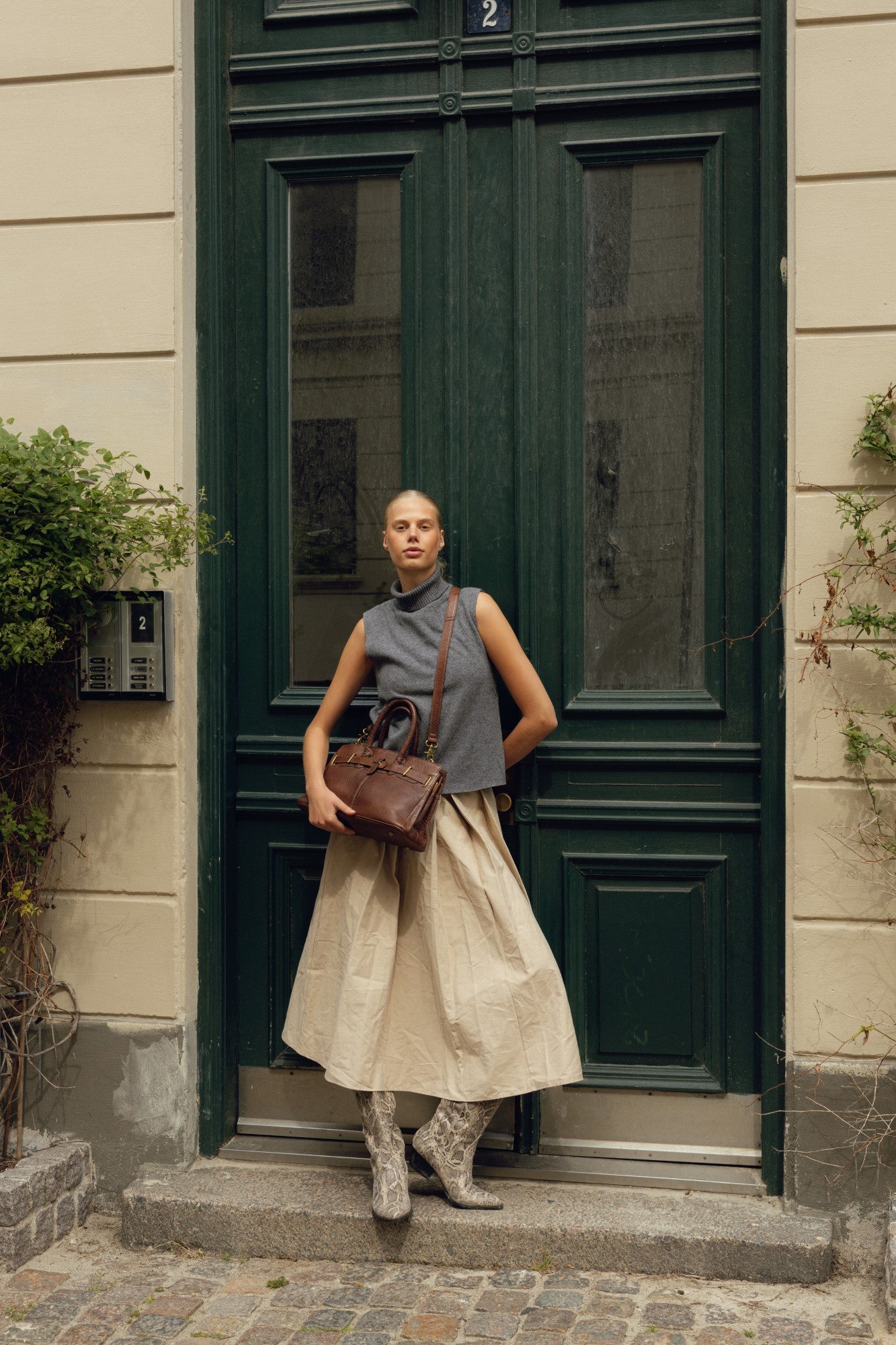 RE:DESIGNED EST 2003 Mada Small Crossover Woodsmoke