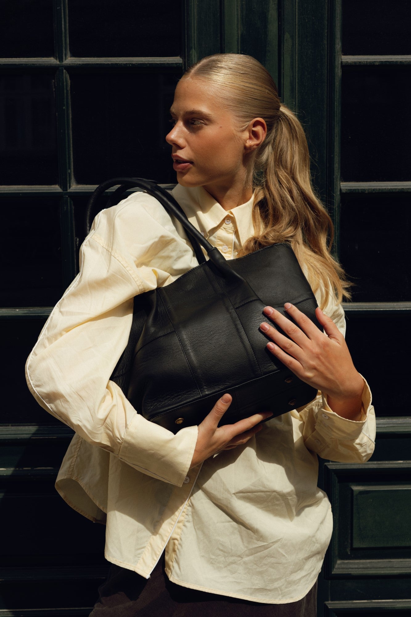 RE:DESIGNED EST 2003 Mane Small Shoulder bag Black