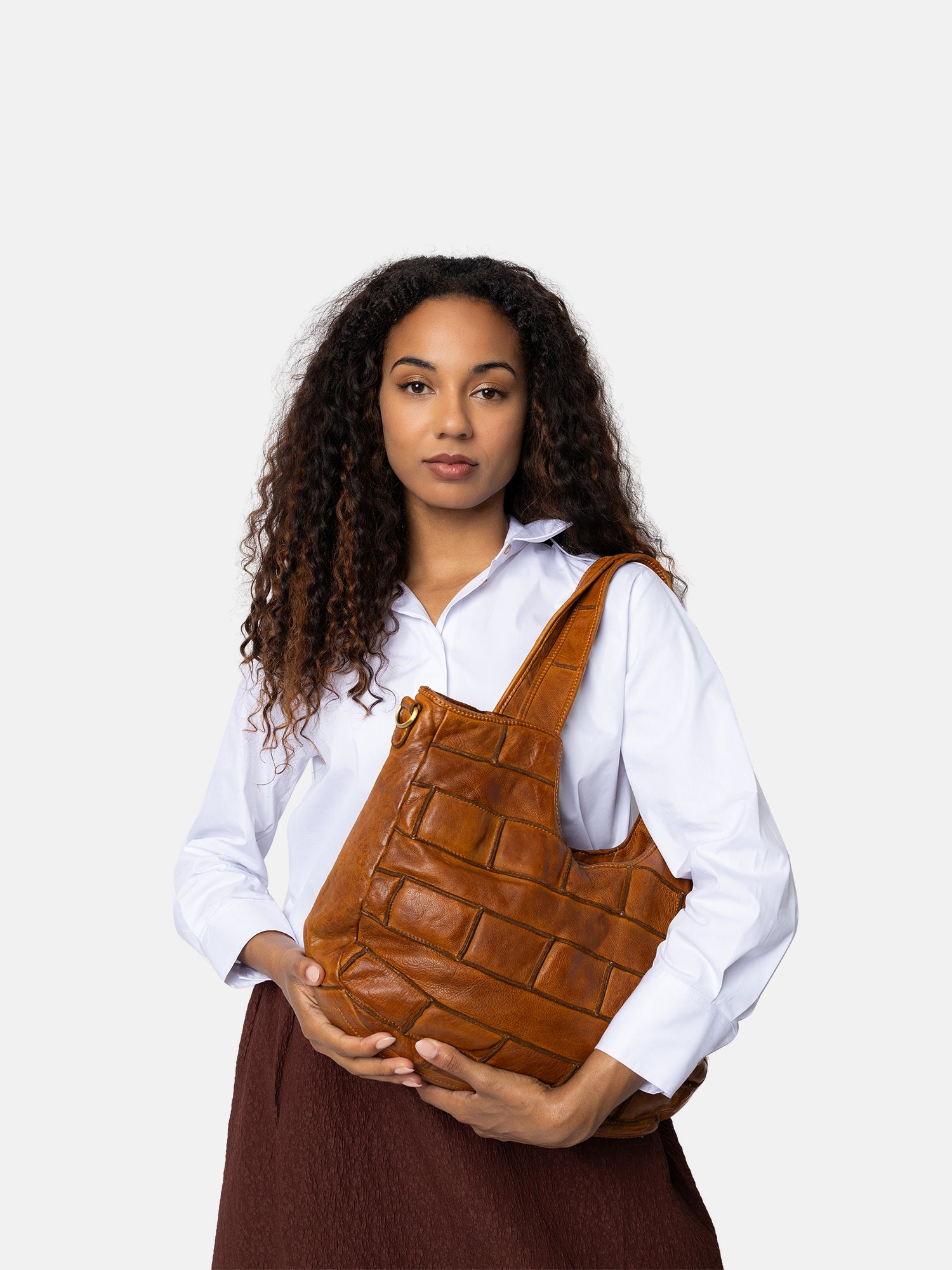 RE:DESIGNED EST 2003 Margo Big Shoulder bag Tan