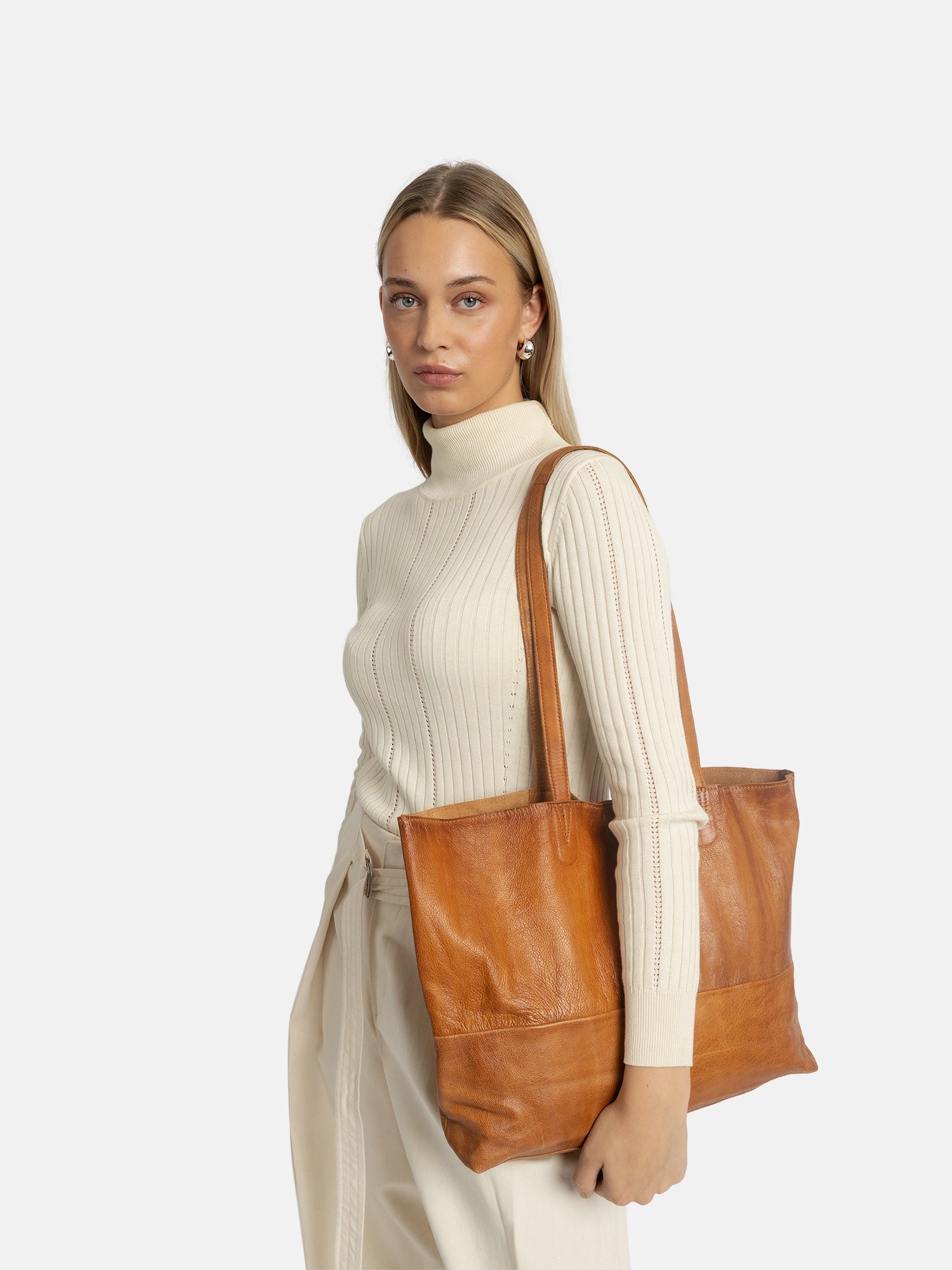 RE:DESIGNED EST 2003 Marlo Urban Shopper Burned Tan