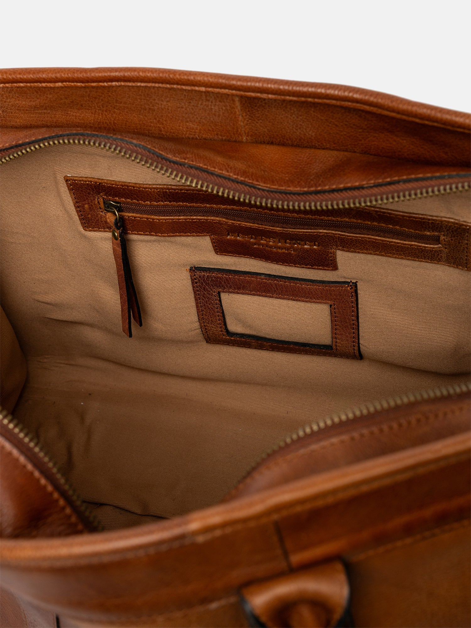 RE:DESIGNED EST 2003 Mumi Small Shoulder bag Walnut