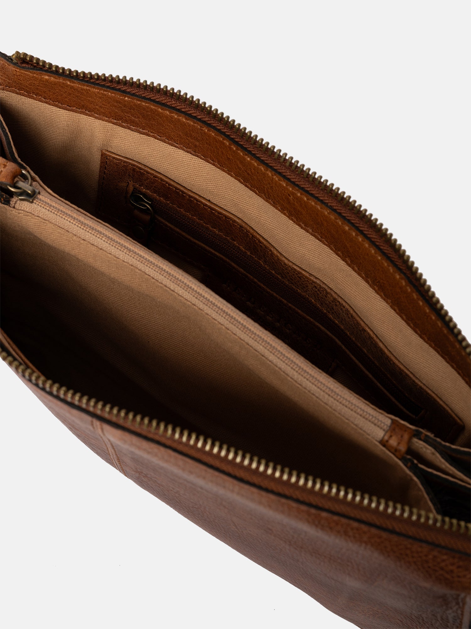 RE:DESIGNED EST 2003 Myn Big Crossover Walnut