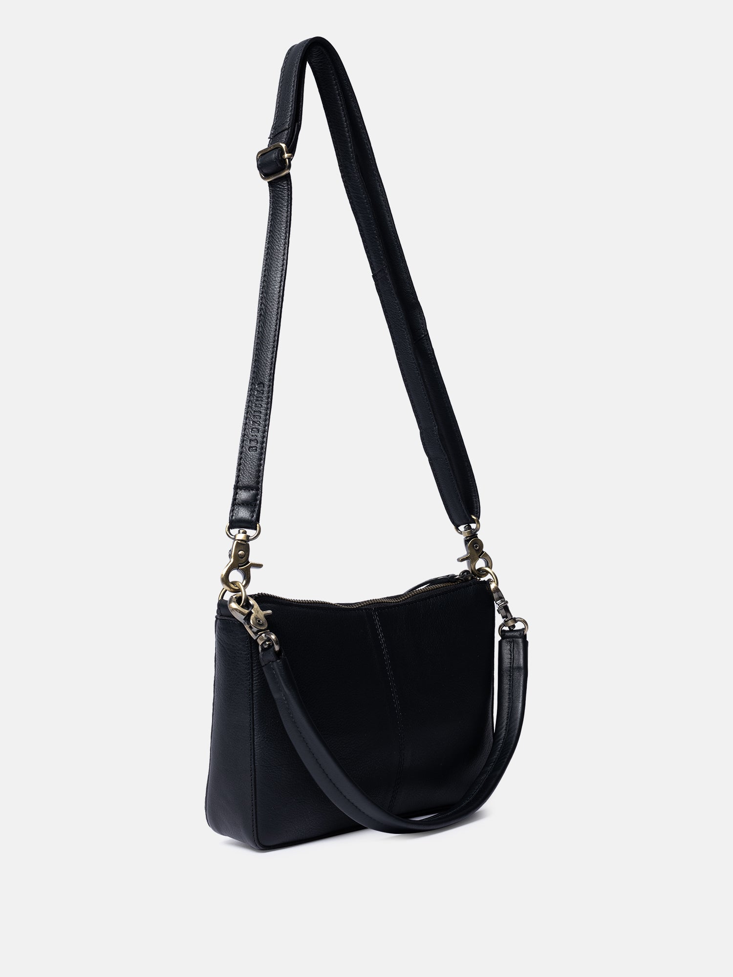 RE:DESIGNED EST 2003 Nada Shoulder bag Black