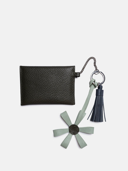 RE:DESIGNED EST 2003 Nela Keyhanger Dark Green