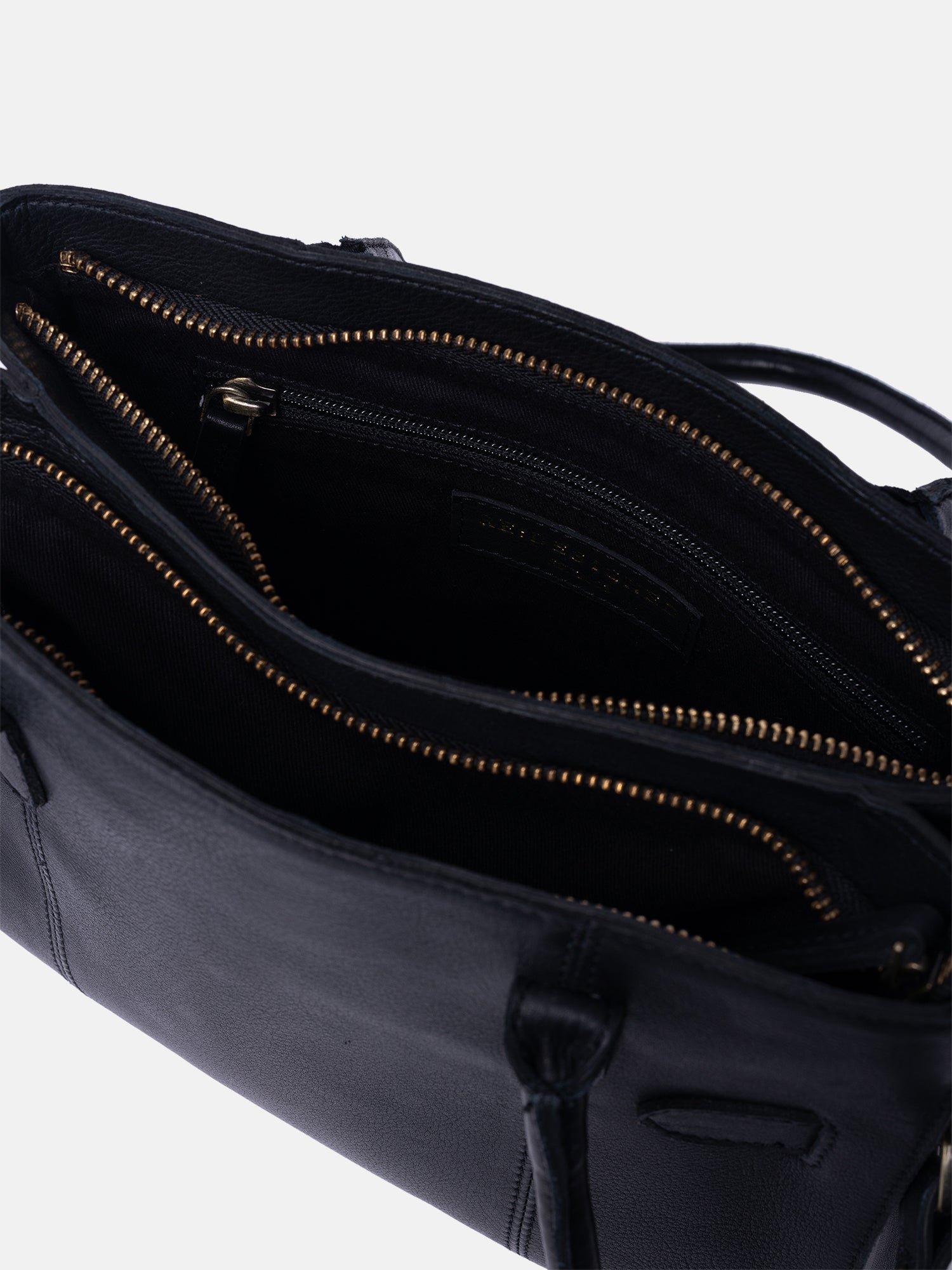 RE:DESIGNED EST 2003 Nellie Small Shoulder bag Black