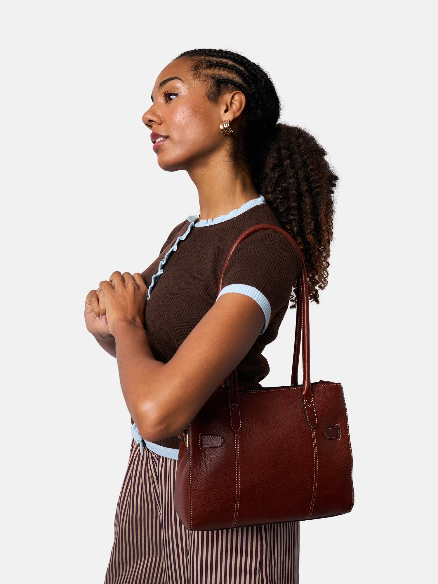 RE:DESIGNED EST 2003 Nellie Small Shoulder bag Cognac