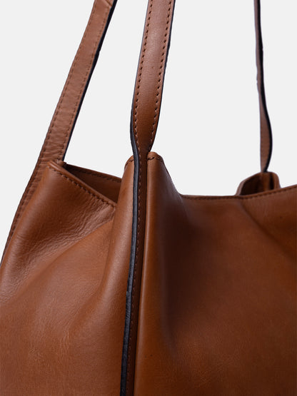 RE:DESIGNED EST 2003 Nino Shoulder bag Tan