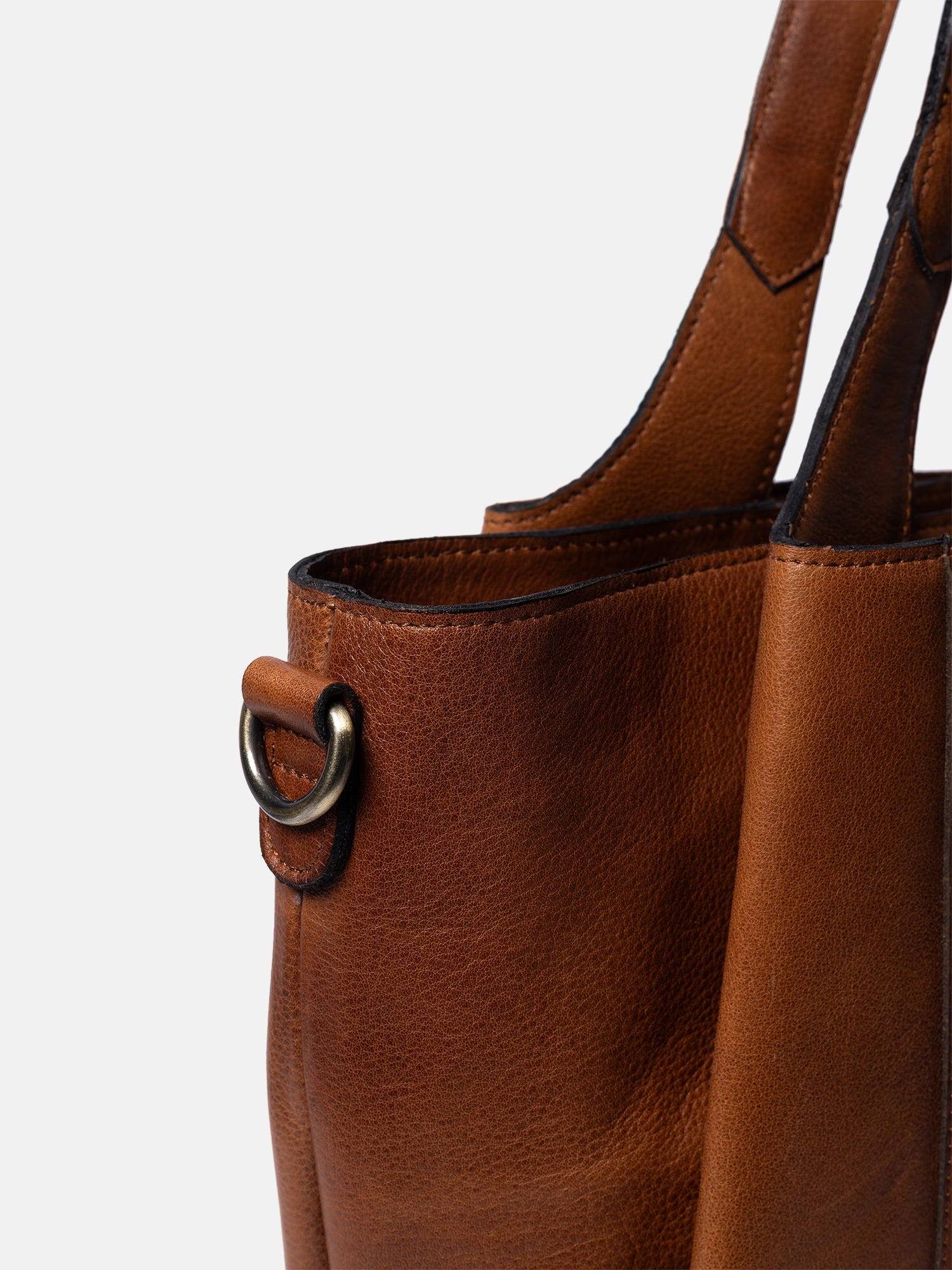 RE:DESIGNED EST 2003 Nisa Big Shoulder bag Walnut