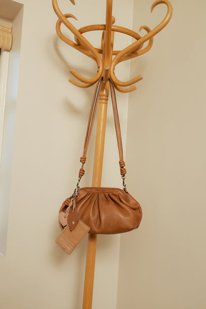 RE:DESIGNED EST 2003 Noha Big Crossover Tan