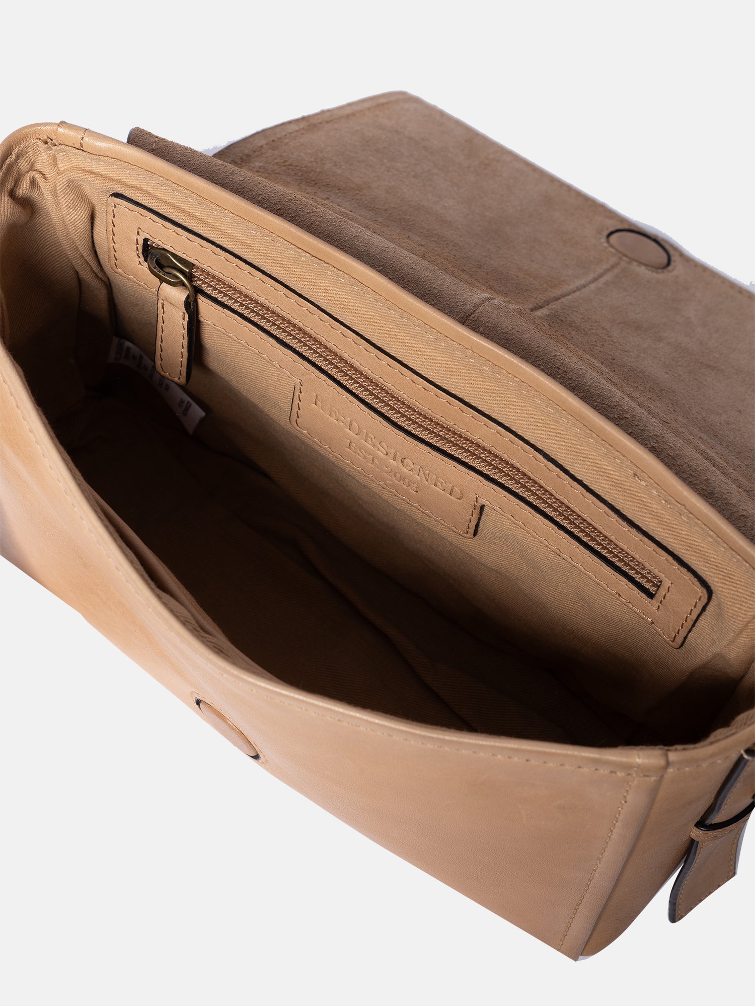 RE:DESIGNED EST 2003 Nory Crossover Camel