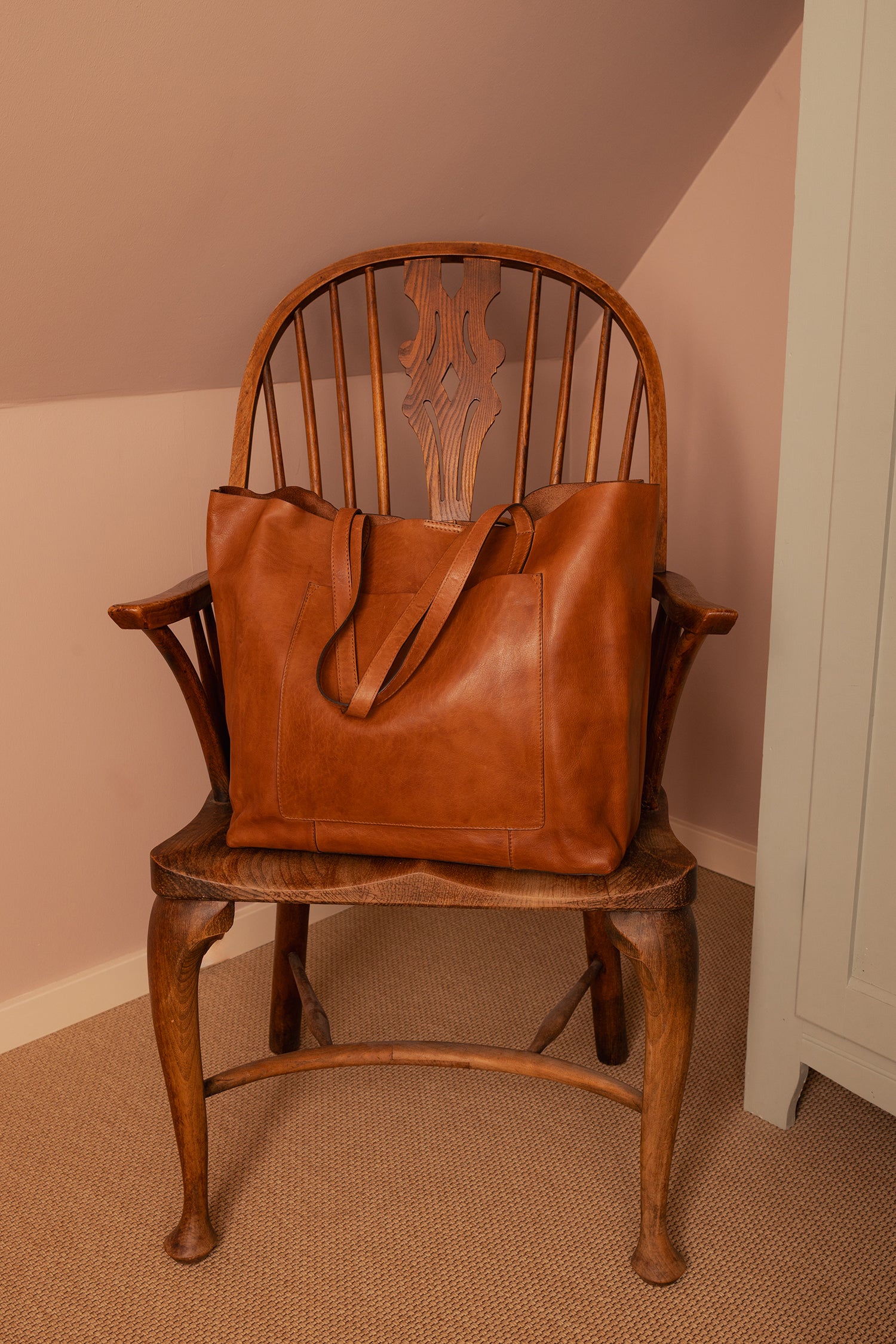 RE:DESIGNED EST 2003 Nuha Shopper Tan