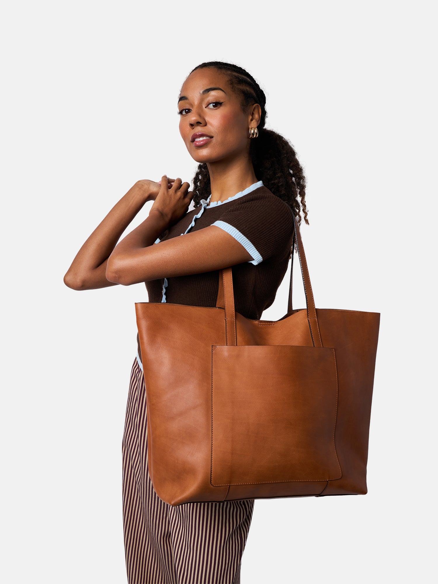 RE:DESIGNED EST 2003 Nuha Shopper Tan