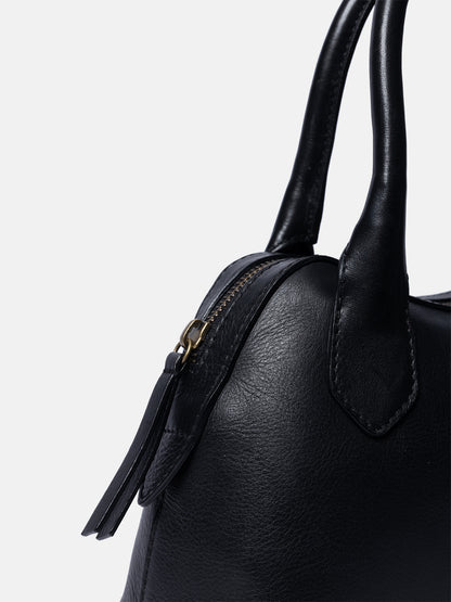 RE:DESIGNED EST 2003 Nynne Small Crossover Black