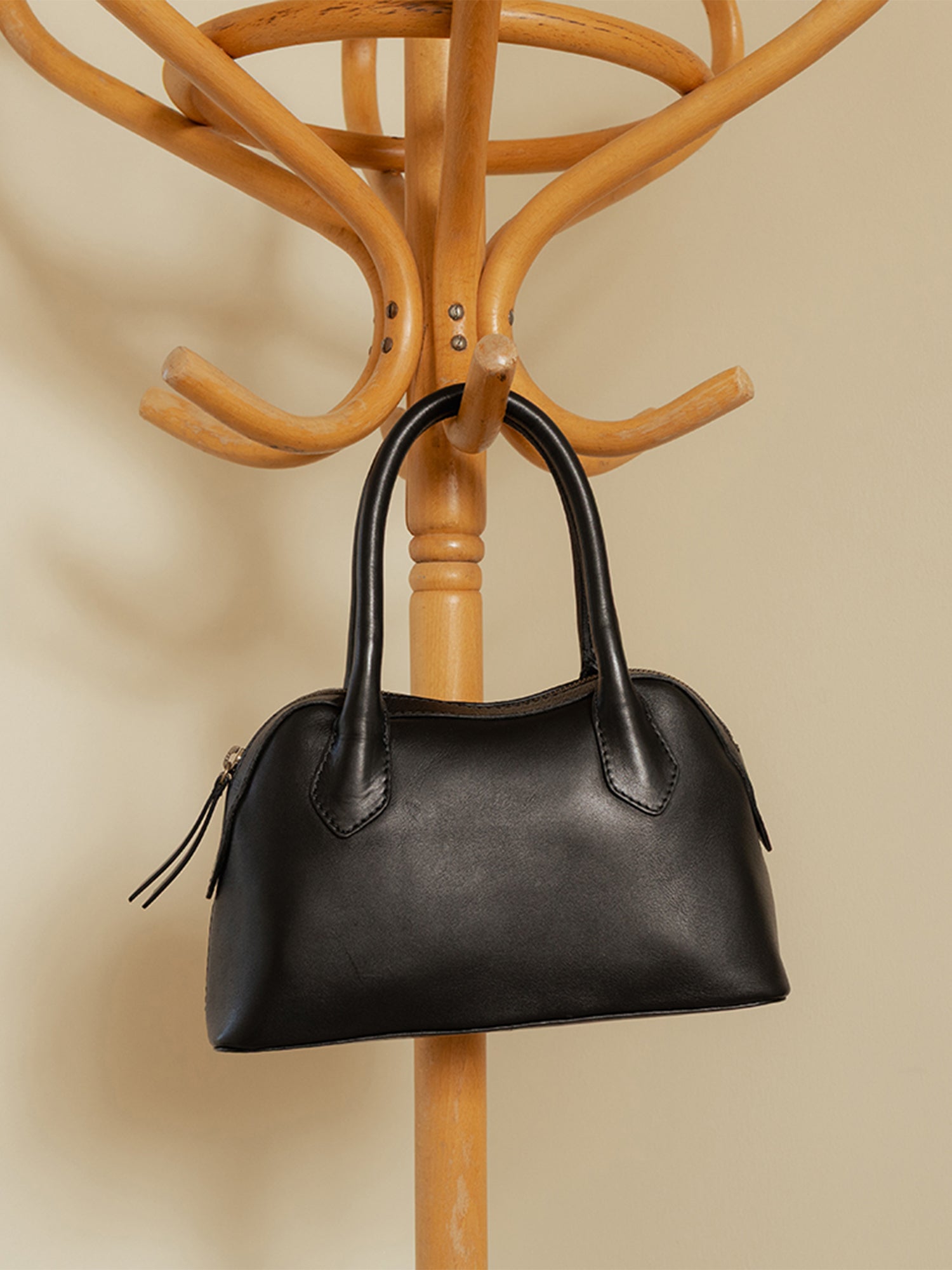 RE:DESIGNED EST 2003 Nynne Small Crossover Black