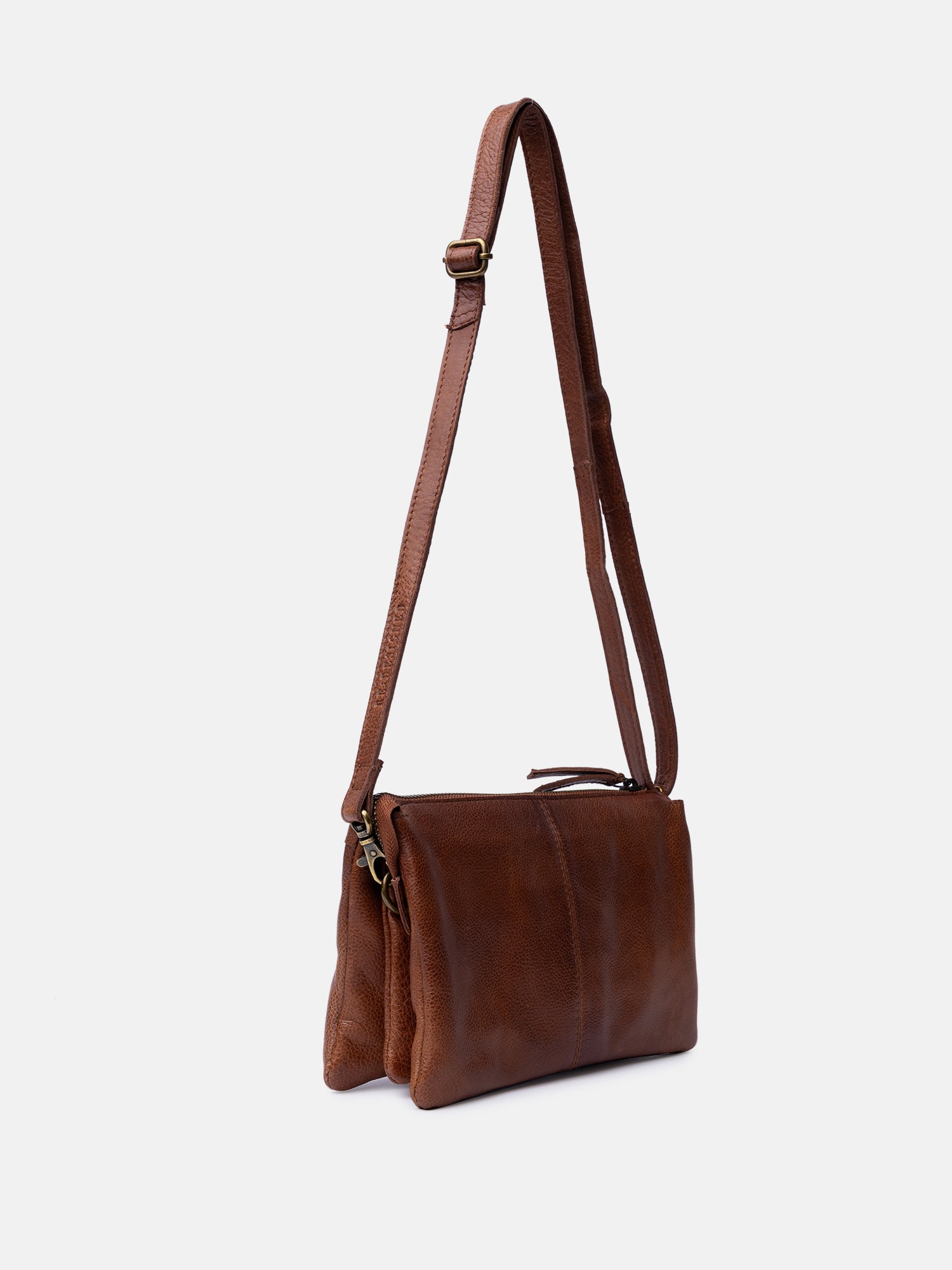 RE:DESIGNED EST 2003 Ola Clutch Walnut