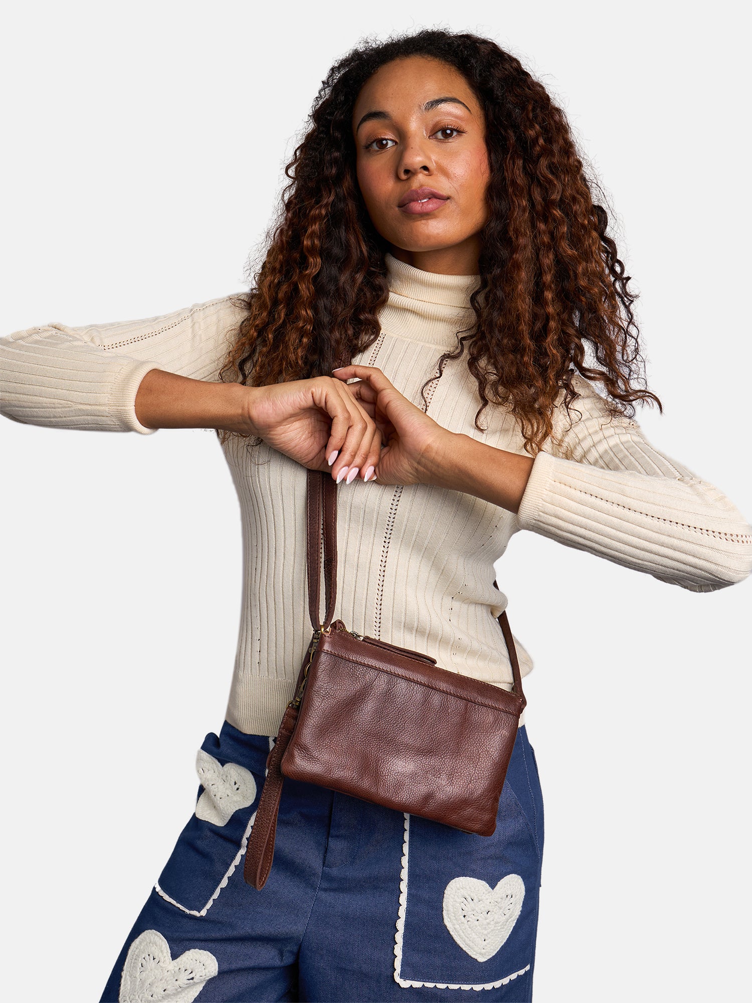 RE:DESIGNED EST 2003 Ola Clutch Woodsmoke