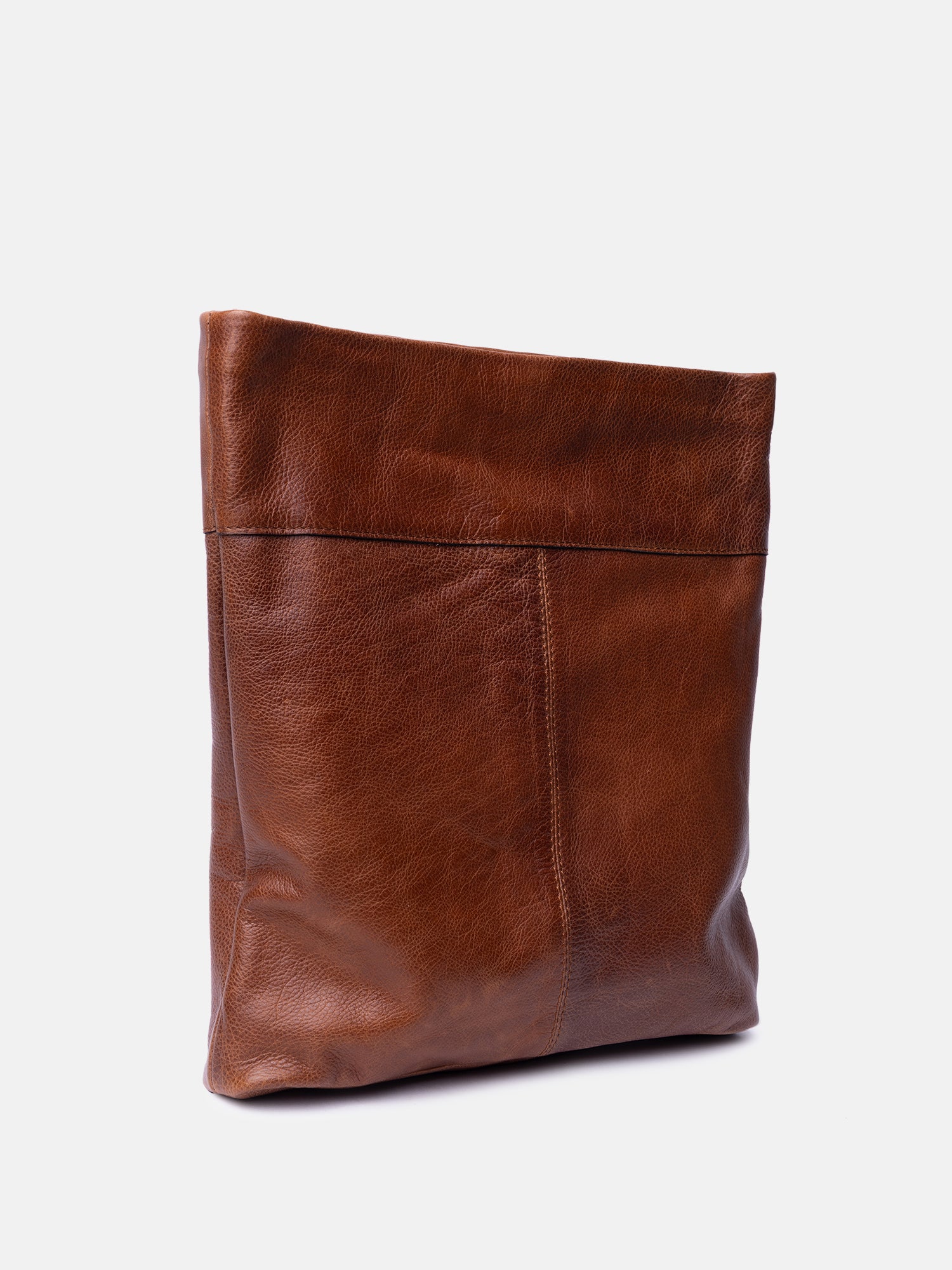 RE:DESIGNED EST 2003 Olea Big Crossover Walnut