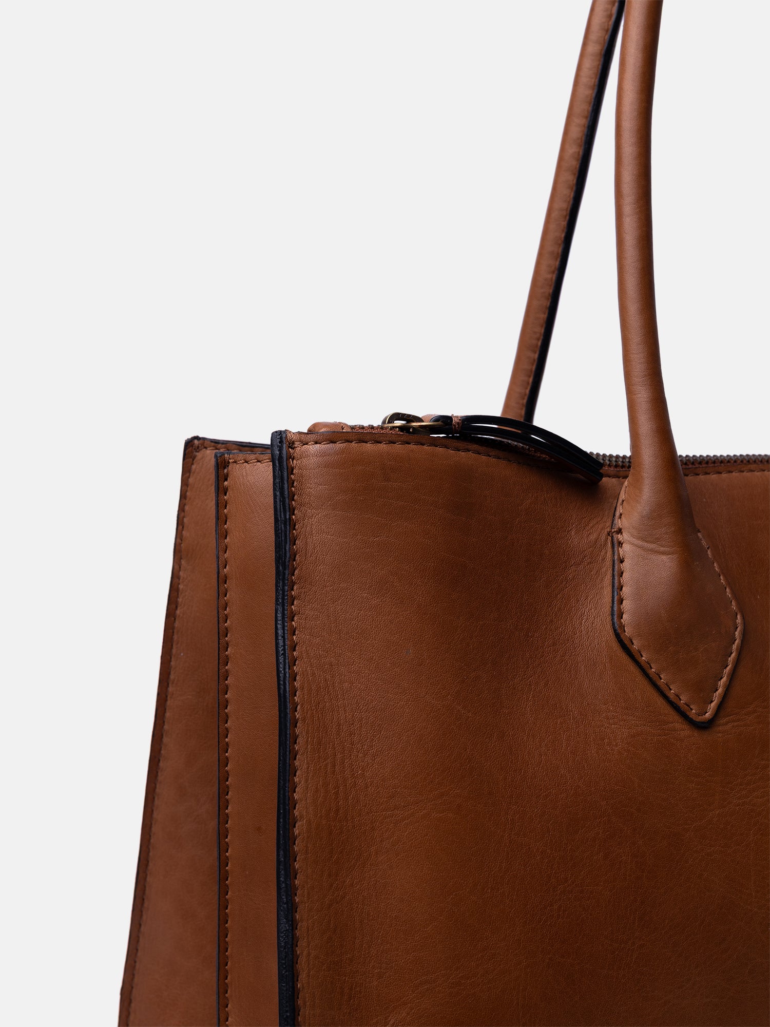 RE:DESIGNED EST 2003 Ora Big Shoulder bag Tan
