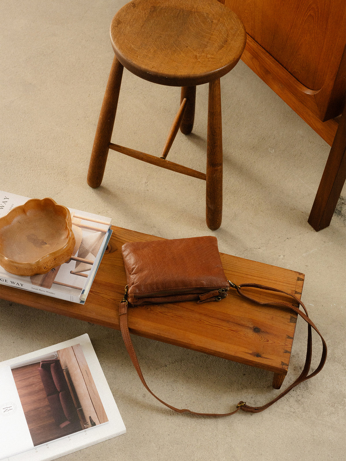 RE:DESIGNED EST 2003 Oslo Urban Crossover Walnut