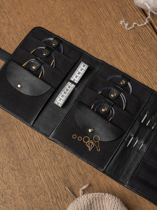 PROJECT Project 14 Needle Case Black/Gold