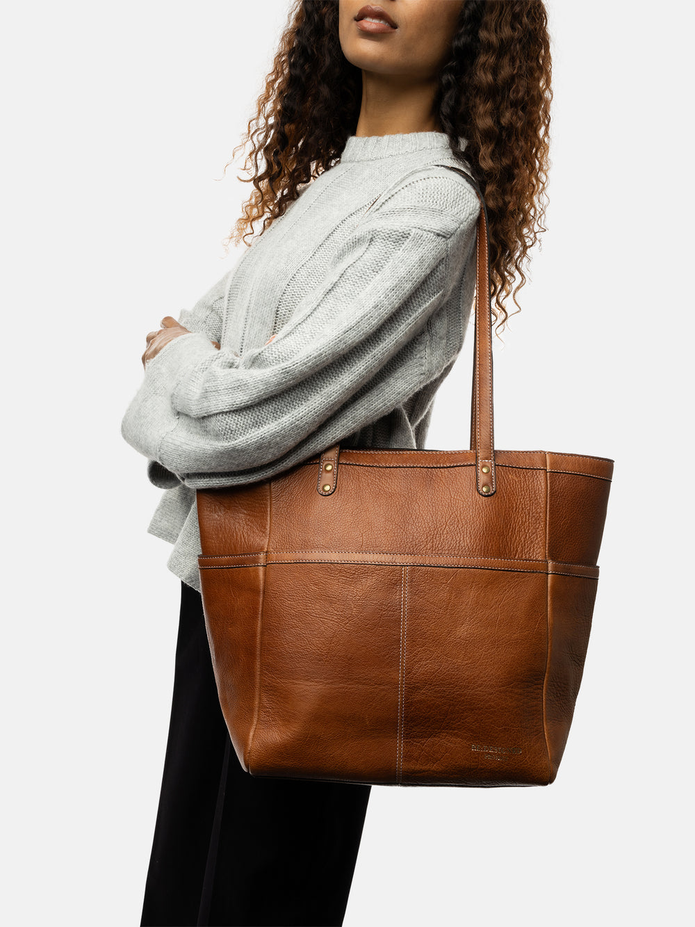 PROJECT Project 37 Shoulder bag Walnut