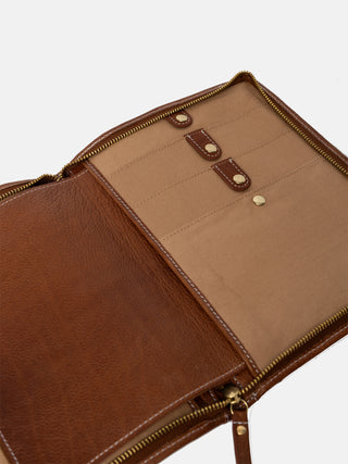 PROJECT Project 8 Needle Case Walnut/Gold