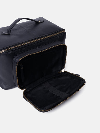 RE:DESIGNED EST 2003 Sally Toiletry Bag Black