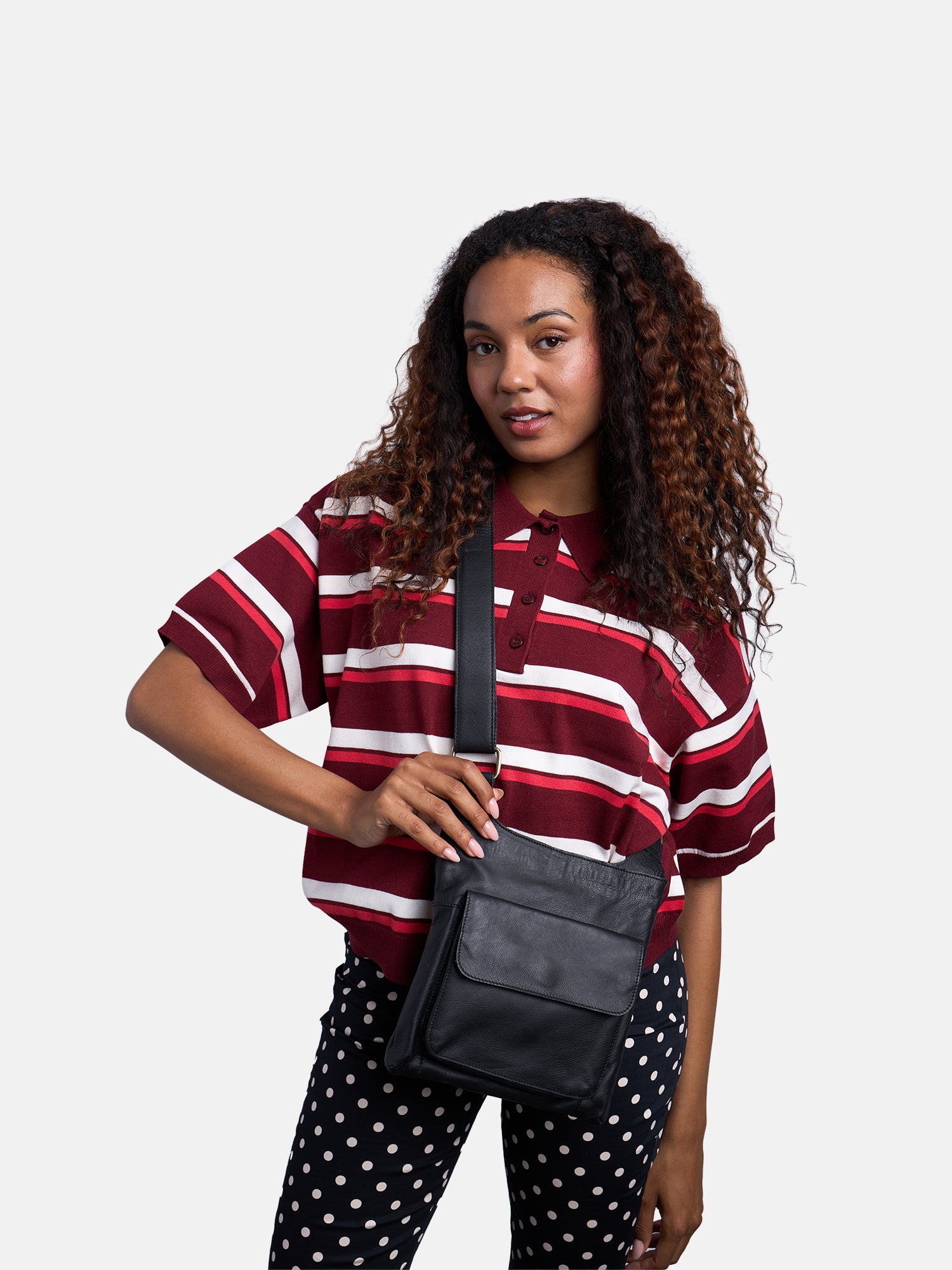 RE:DESIGNED EST 2003 Sara Small Crossover Black