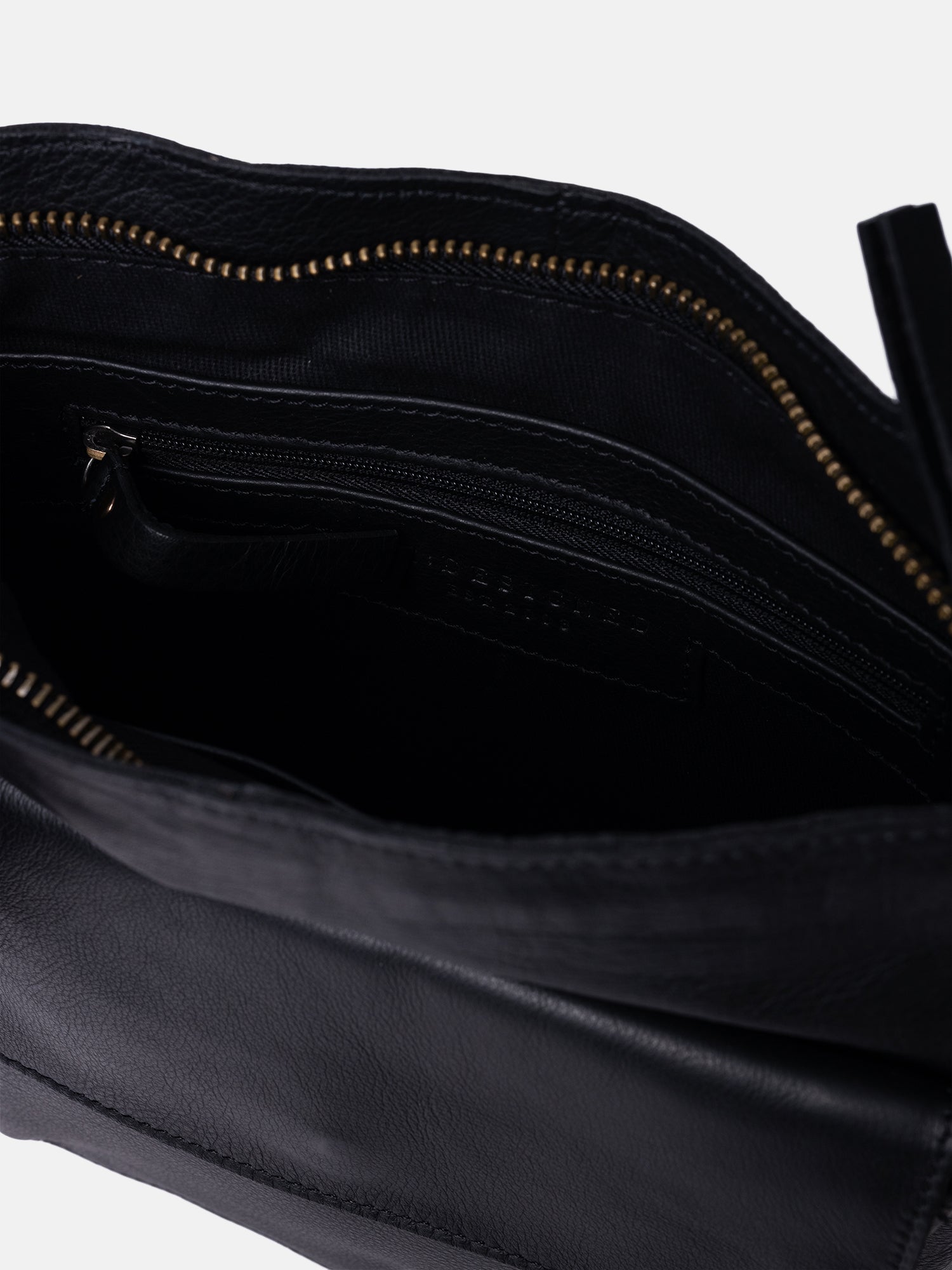 RE:DESIGNED EST 2003 Sara Small Crossover Black