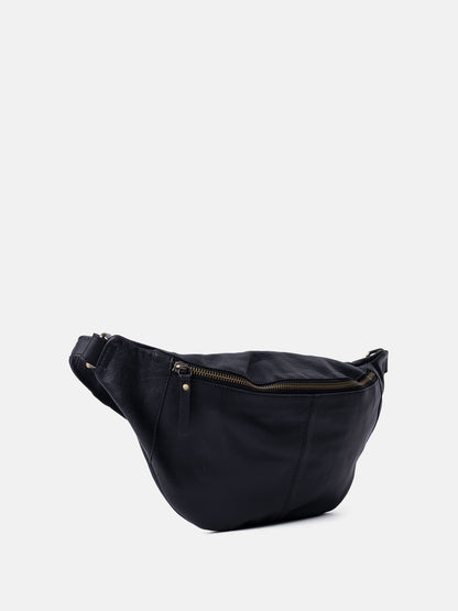 RE:DESIGNED EST 2003 Selina Bumbag Black