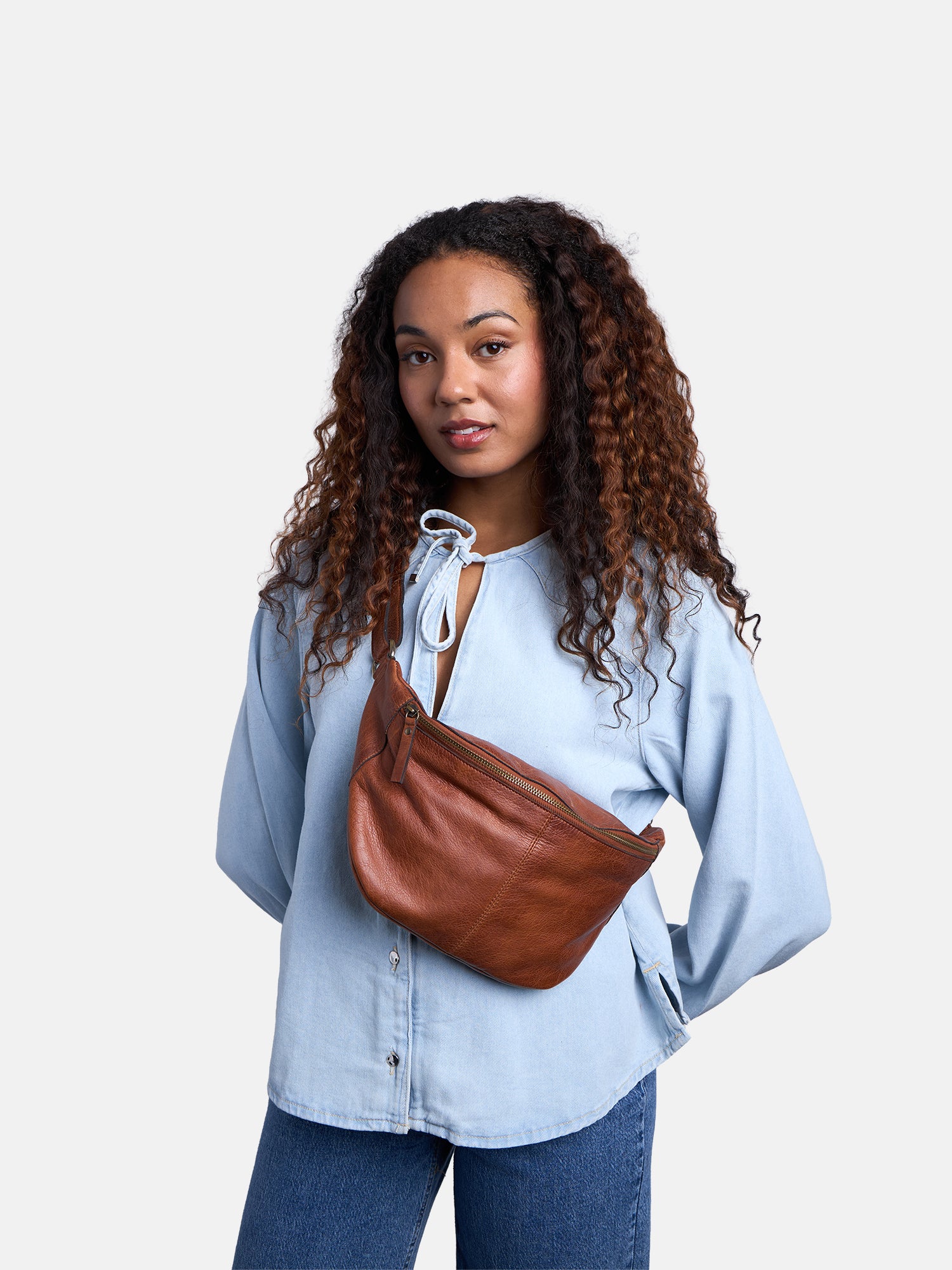 RE:DESIGNED EST 2003 Selina Bumbag Walnut