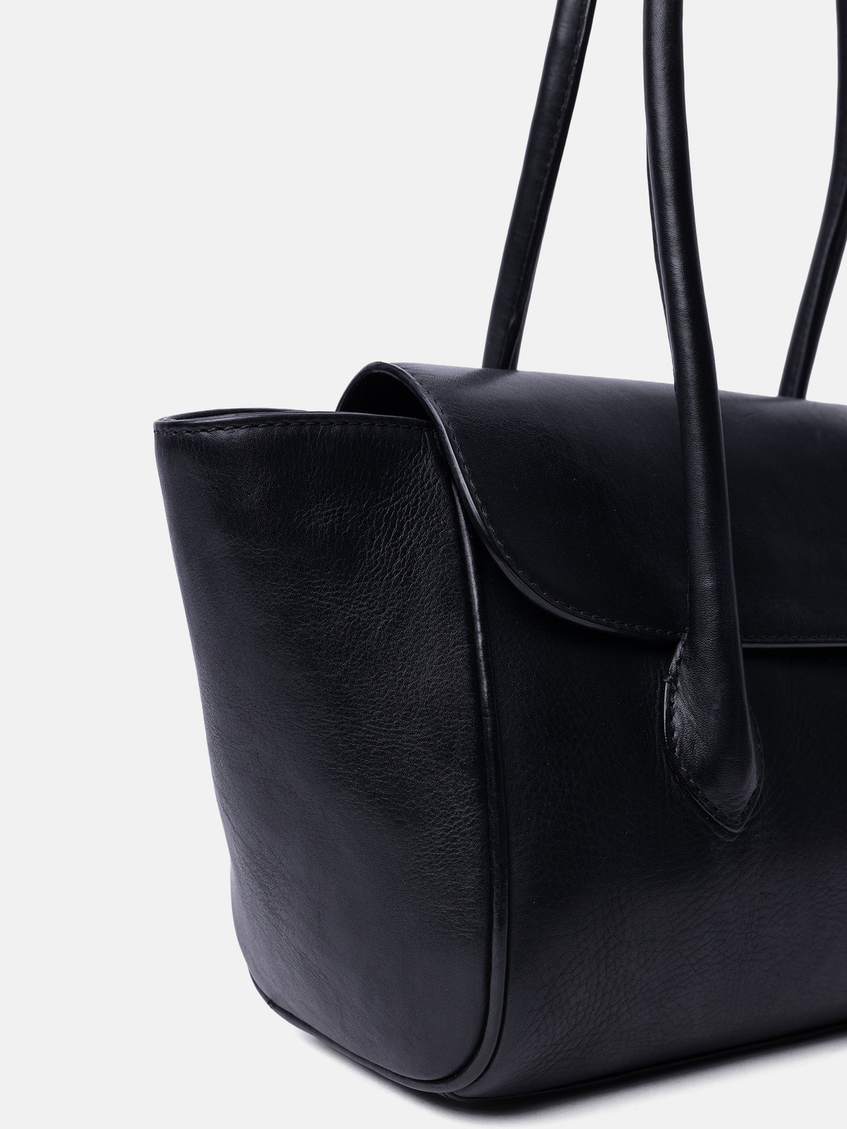 RE:DESIGNED EST 2003 Sisu Small Handbag Black