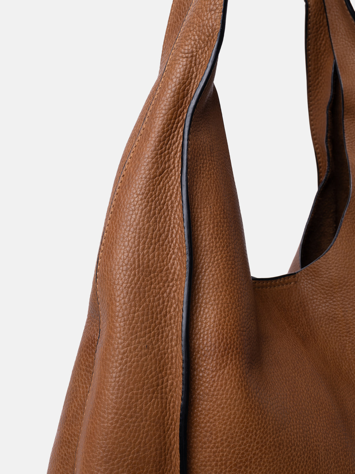 RE:DESIGNED EST 2003 Siv Big Shoulder bag Tan