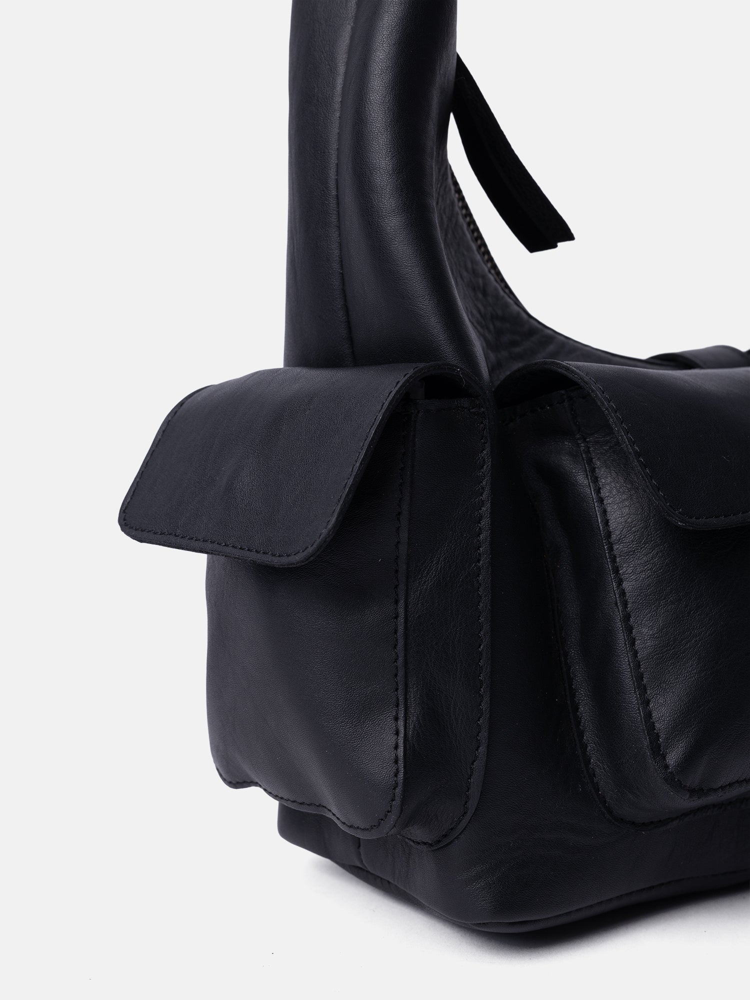 RE:DESIGNED EST 2003 Solvej Medium Shoulder bag Black