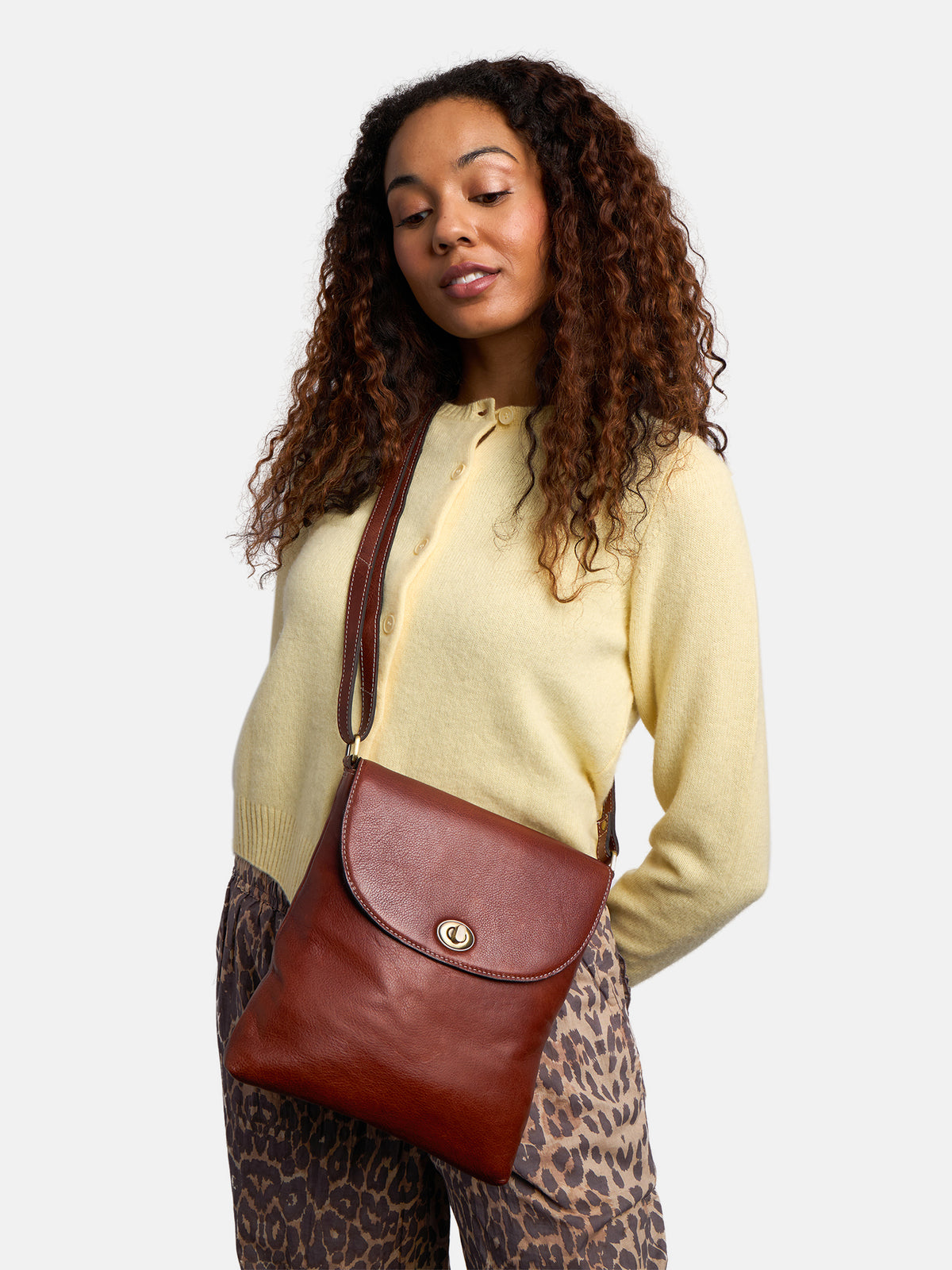 RE:DESIGNED EST 2003 Taya Crossover Cognac