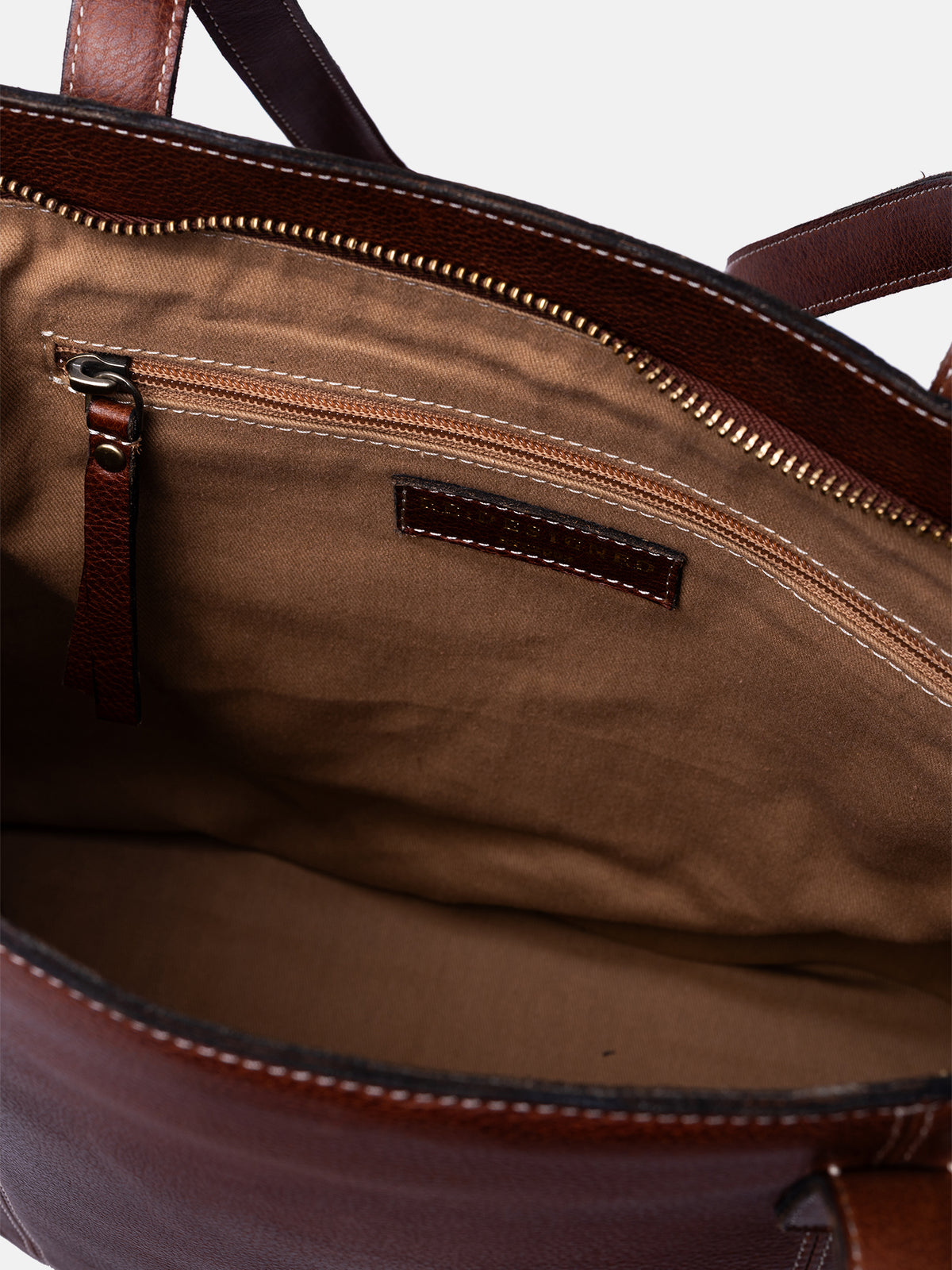 RE:DESIGNED EST 2003 Tira Shoulder bag Cognac