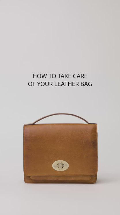 RE:DESIGNED EST 2003 DKK Leather Care Care Nature
