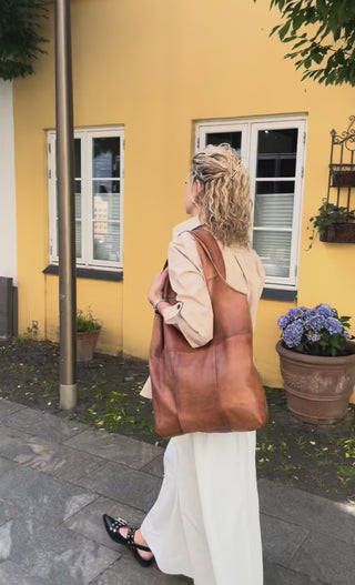 RE:DESIGNED EST 2003 Lyra Urban Shopper Burned Tan